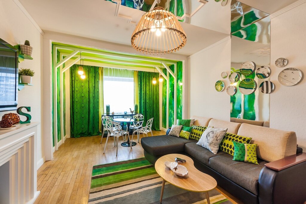 Apartment in green tones