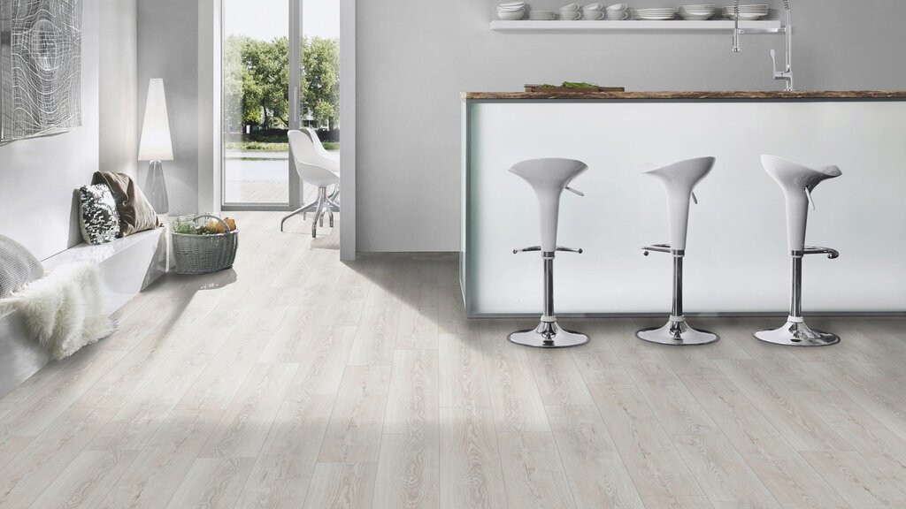 Laminate Bilbao oak 42 фото