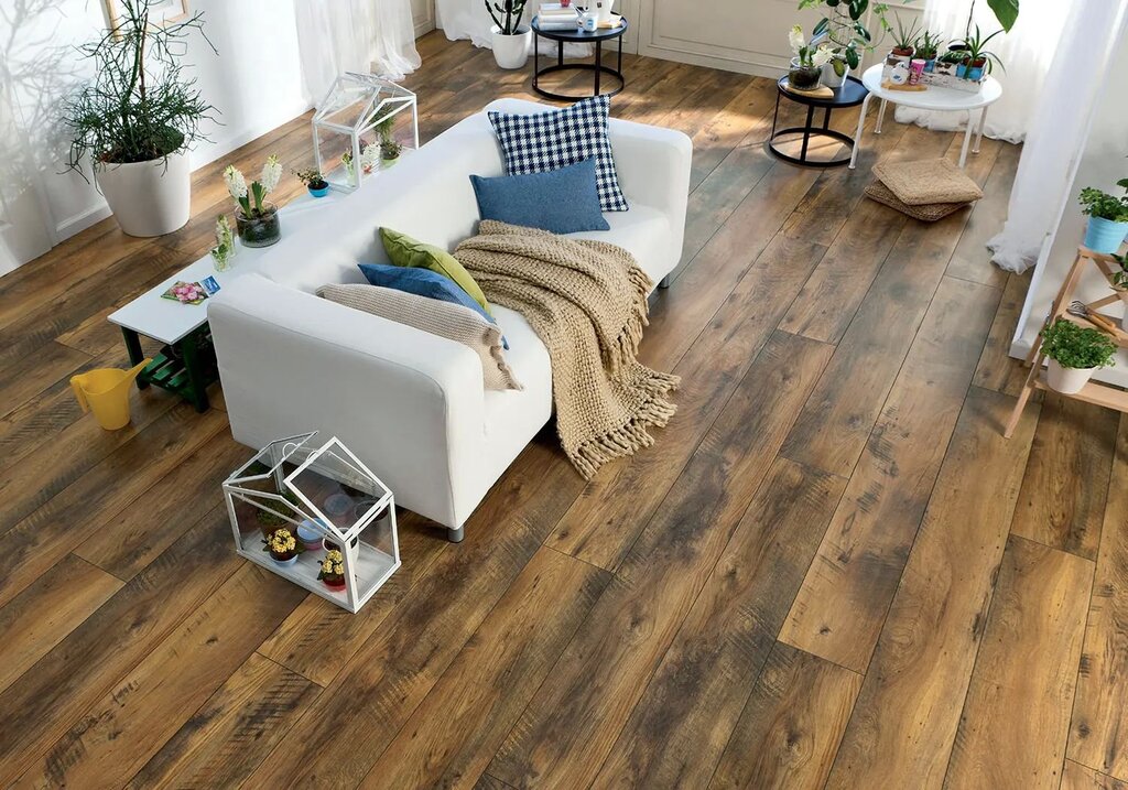 Laminate flooring in the house