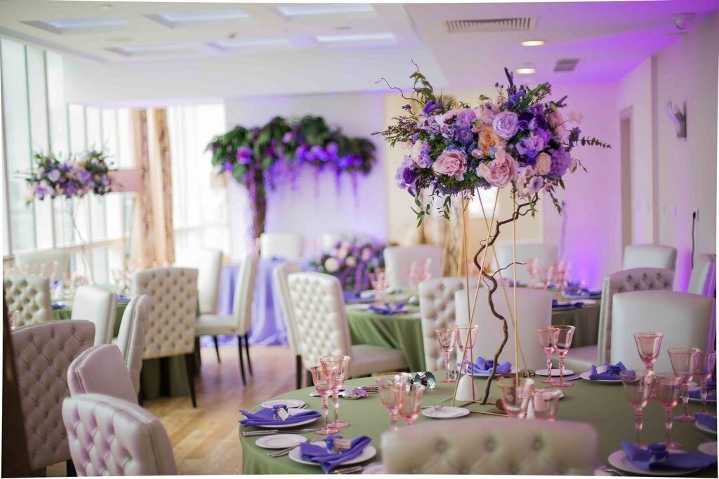 Lavender color wedding decor