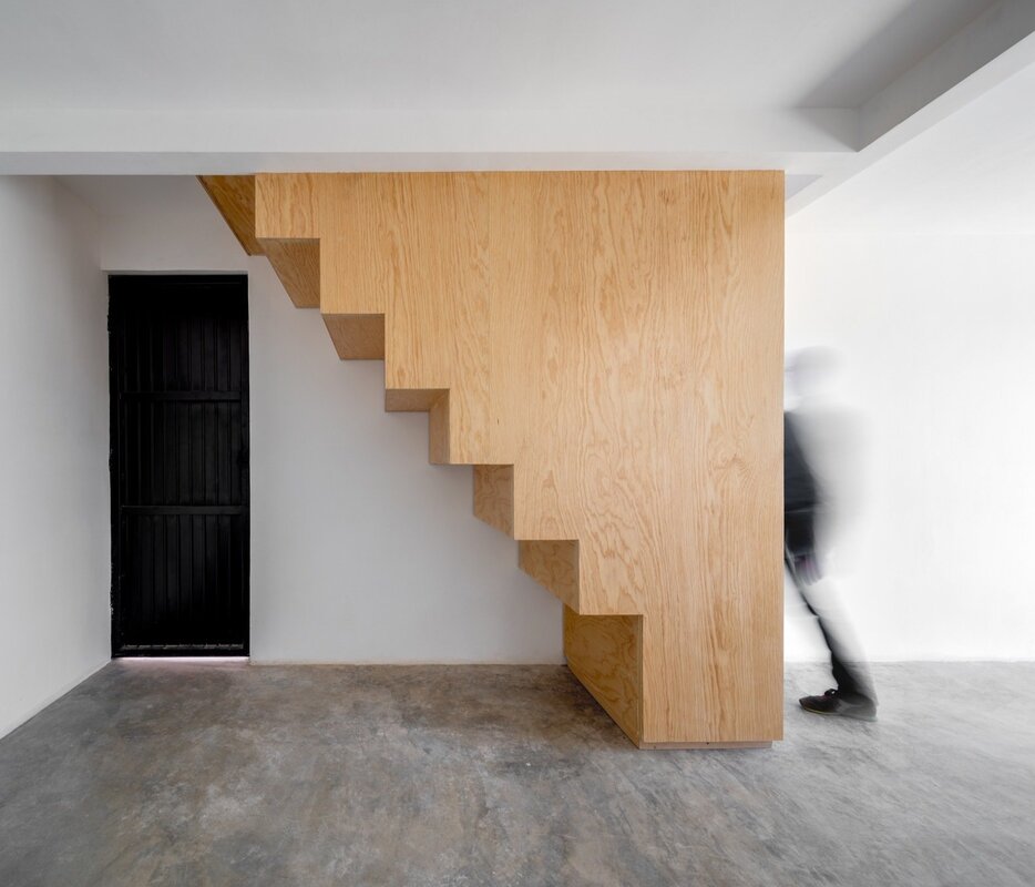 Plywood staircase 31 фото