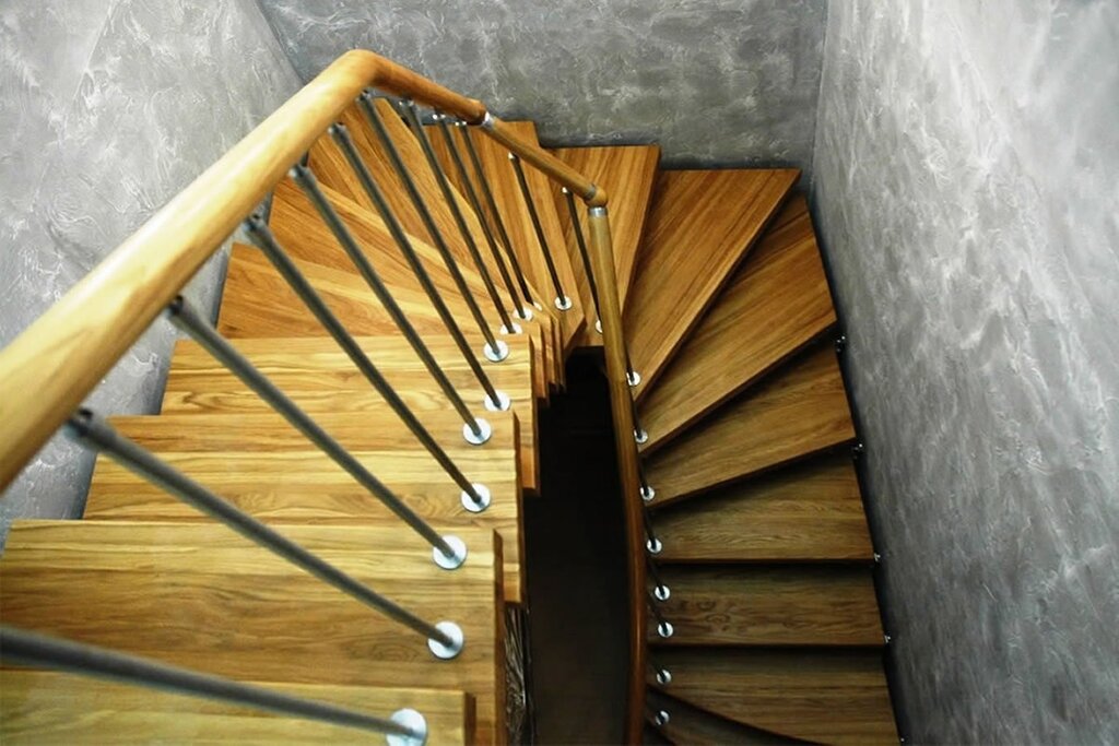 Staircase with winder steps