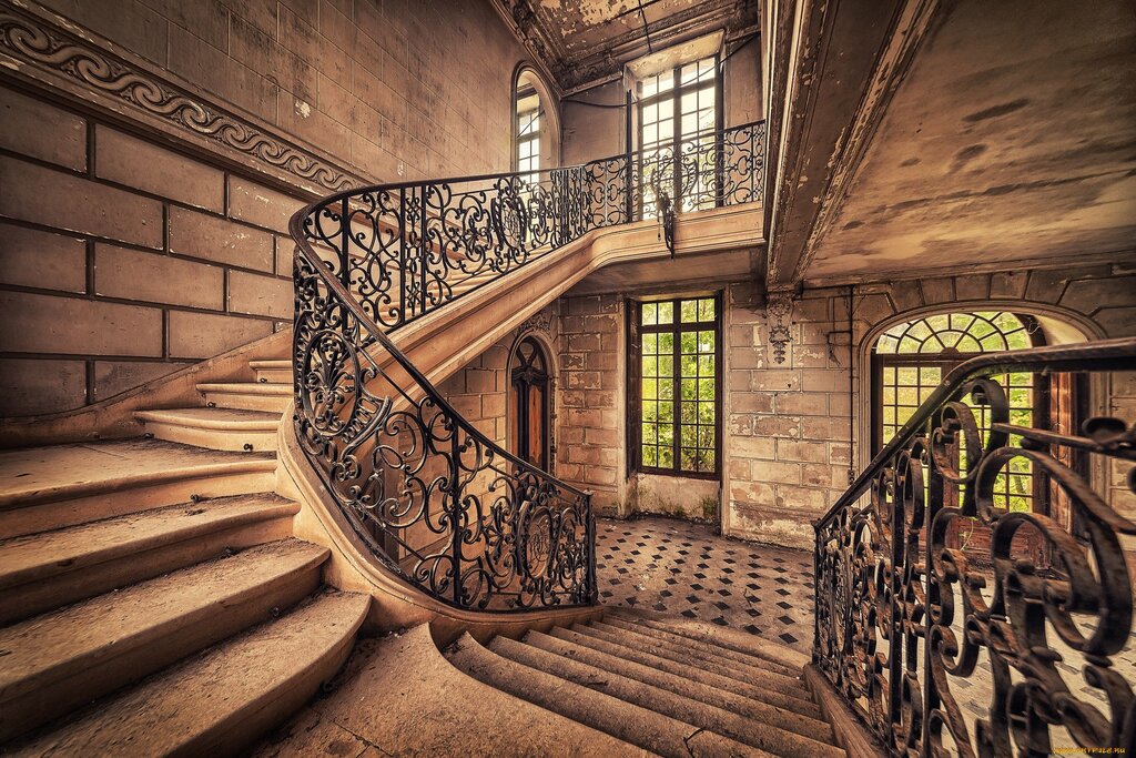 The Staircase in the Old House