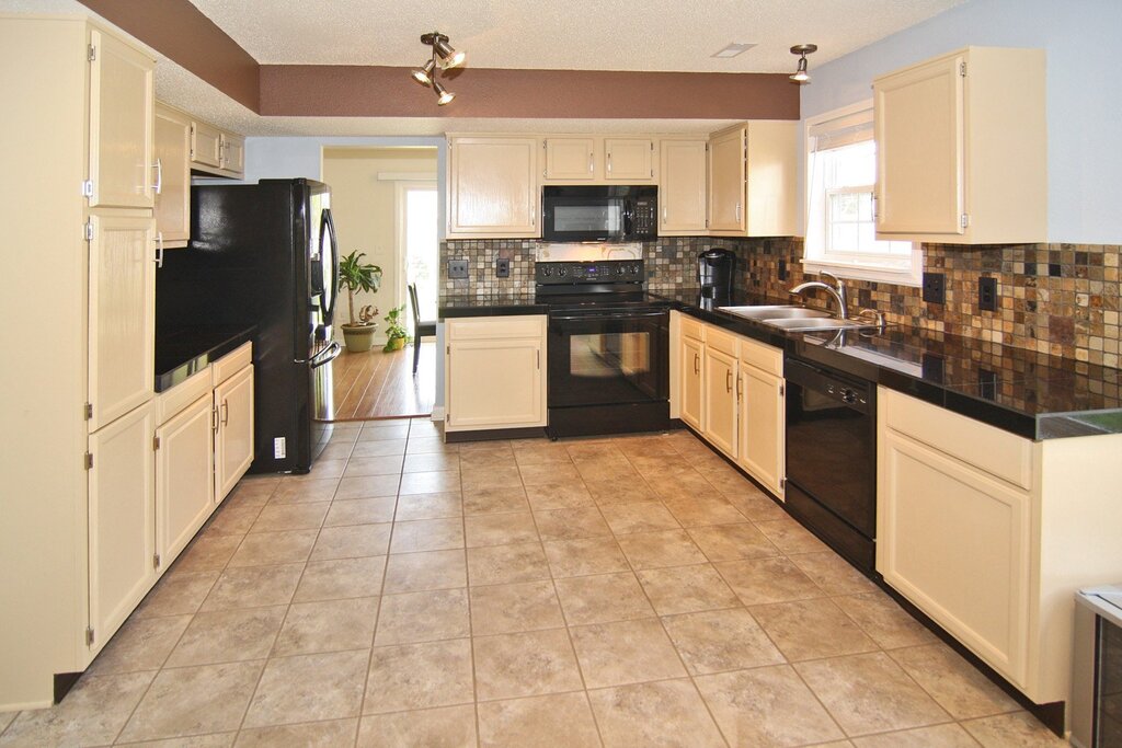 Linoleum in the kitchen interior