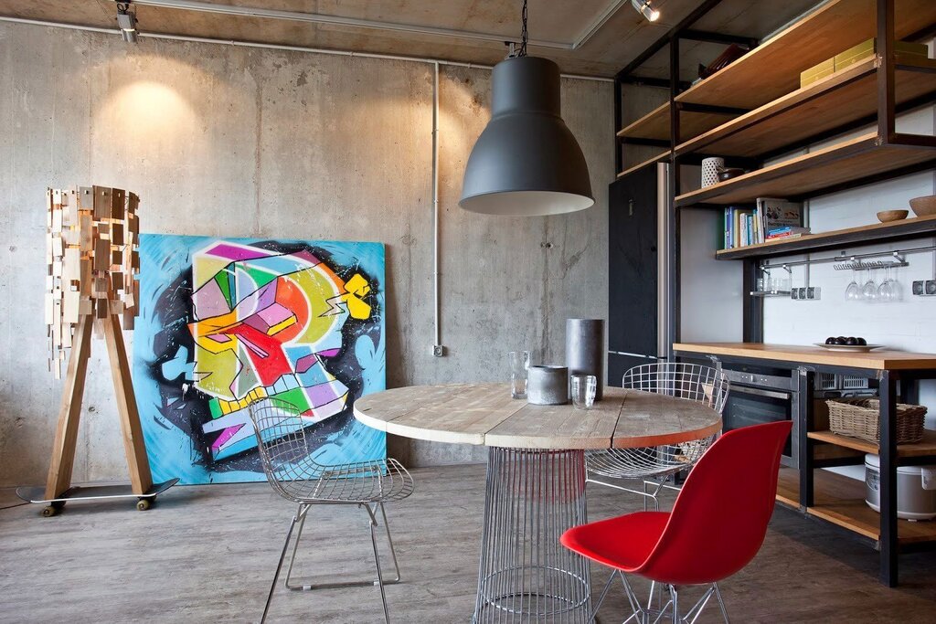 Loft walls in the interior