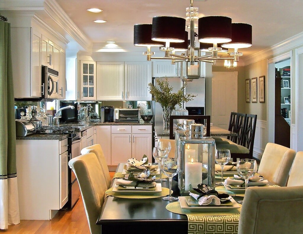 Chandeliers in the kitchen-living room interior