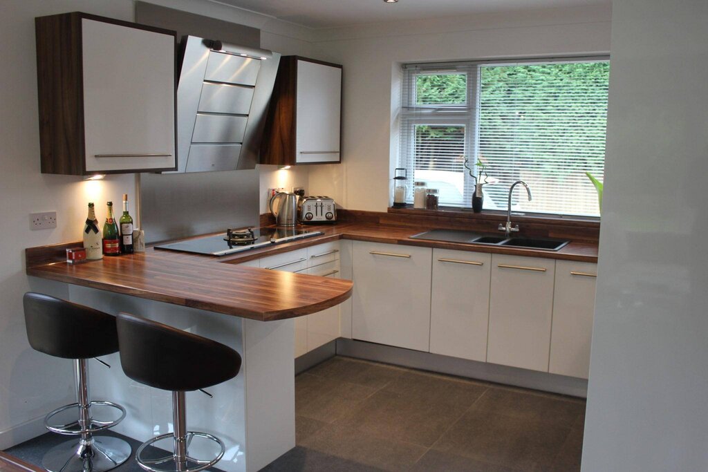 Small kitchen island