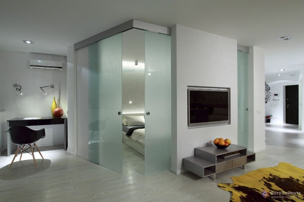 Frosted glass partition