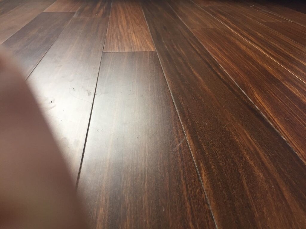 Matte floor lacquer