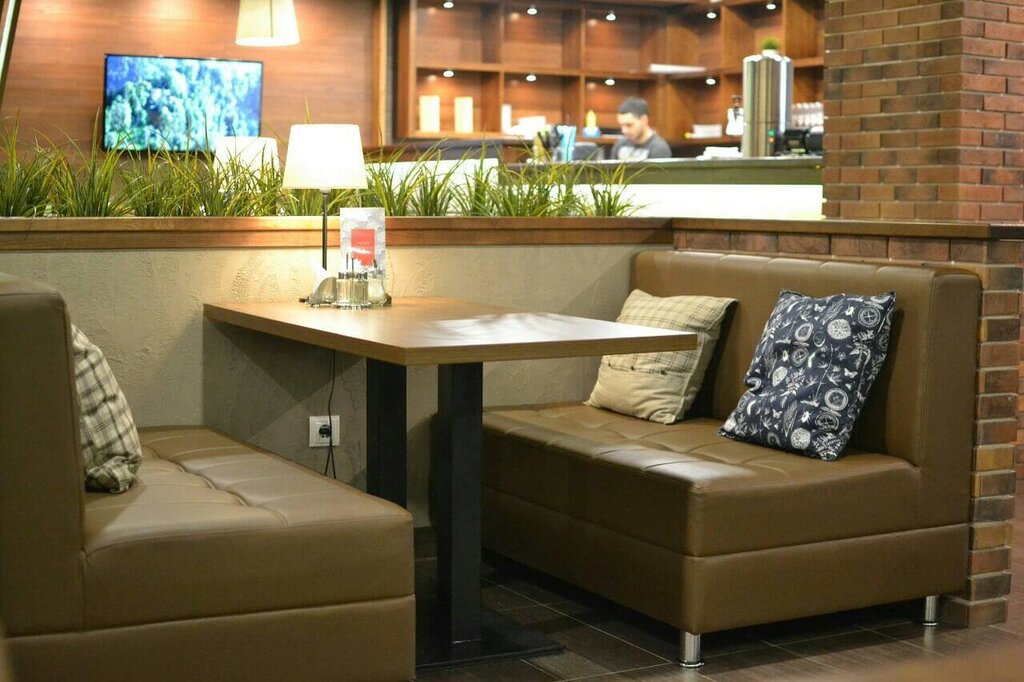 Furniture for cafes and restaurants