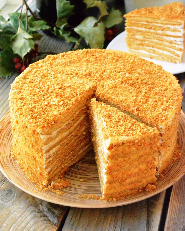 Honey cake pictures