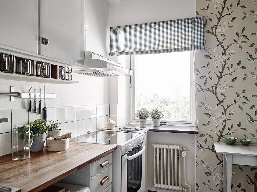 Trendy wallpaper for the kitchen