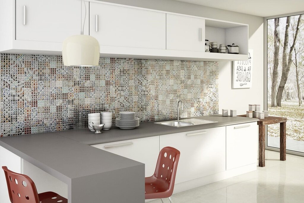 Mosaic tile for the kitchen