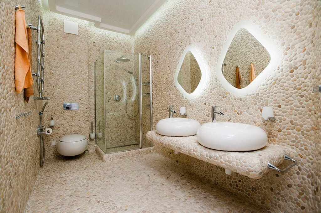 Marble plaster in the bathroom