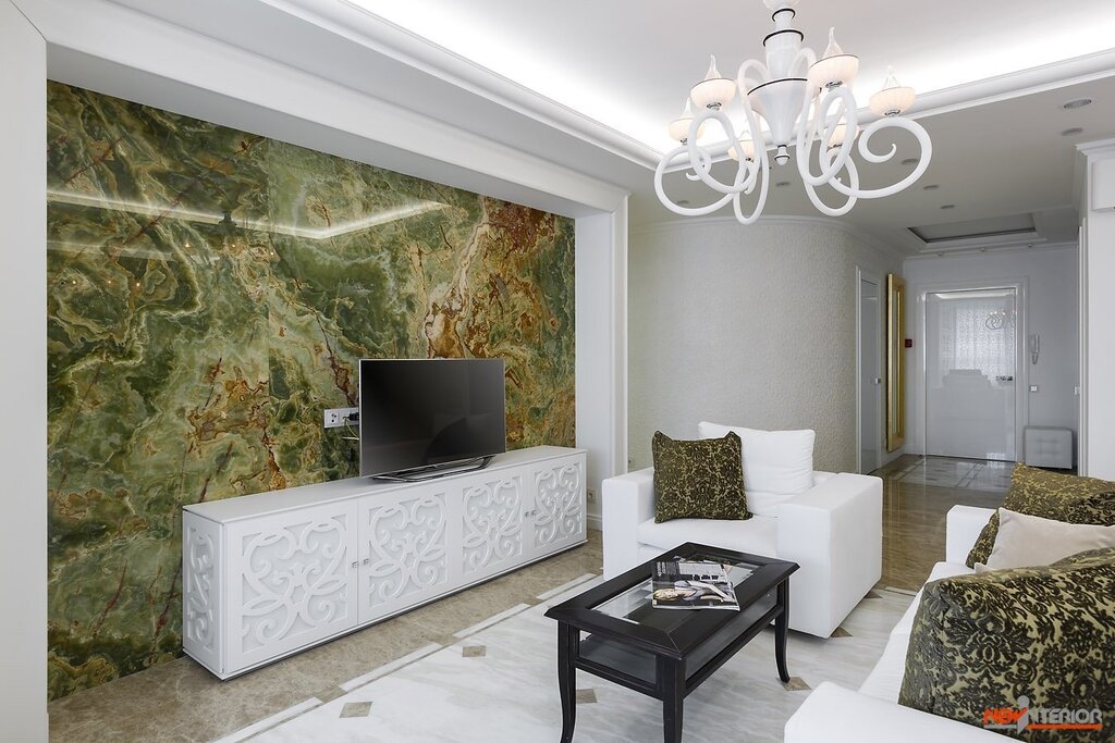 Marble wallpaper in the interior