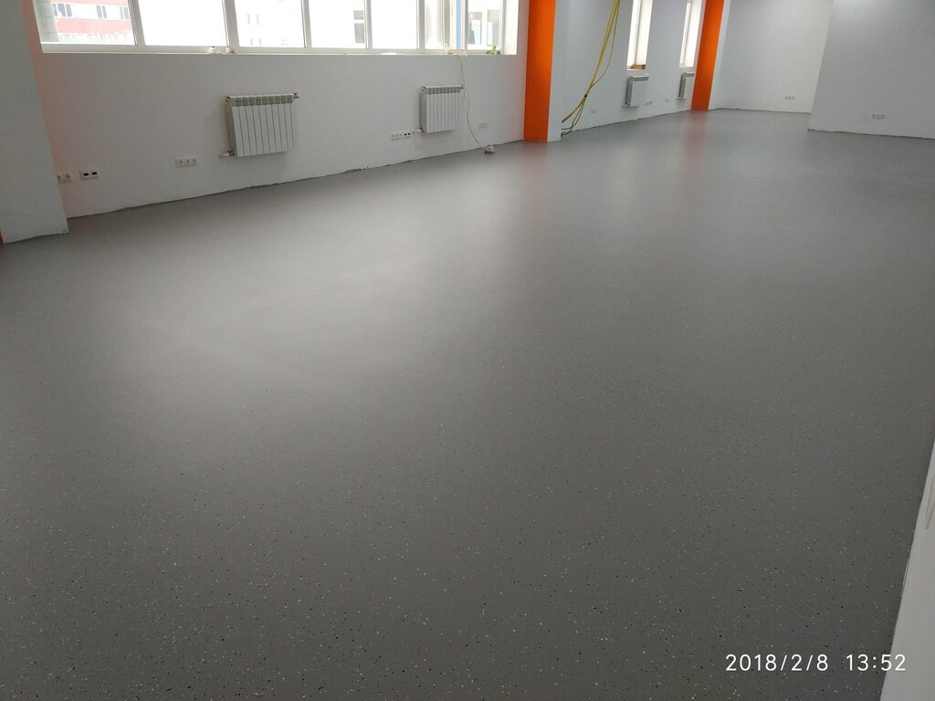 Polyurethane self-leveling floor