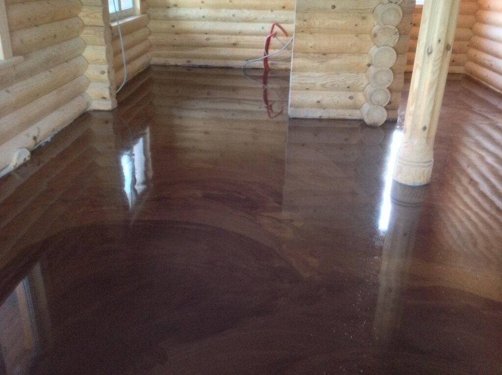 Self-leveling floor in the sauna