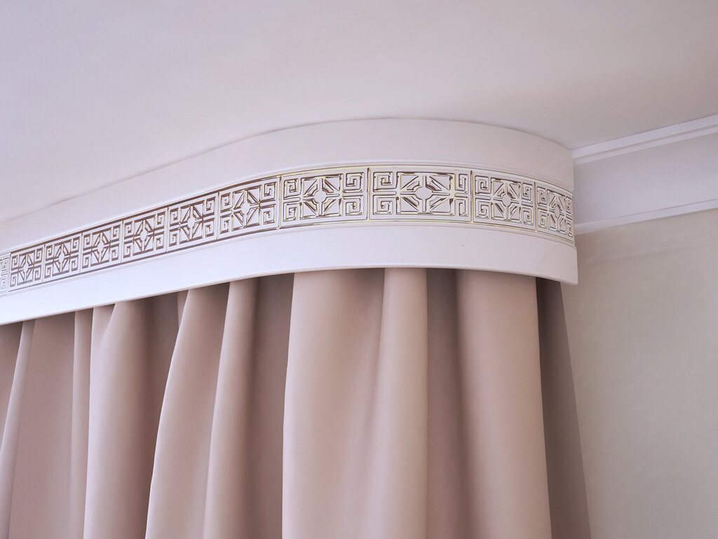 Wall-mounted cornice for stretch ceiling 52 фото