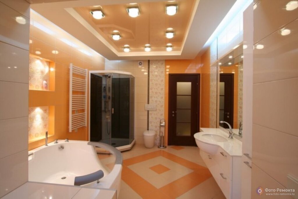 Stretch ceilings in the bathroom and toilet