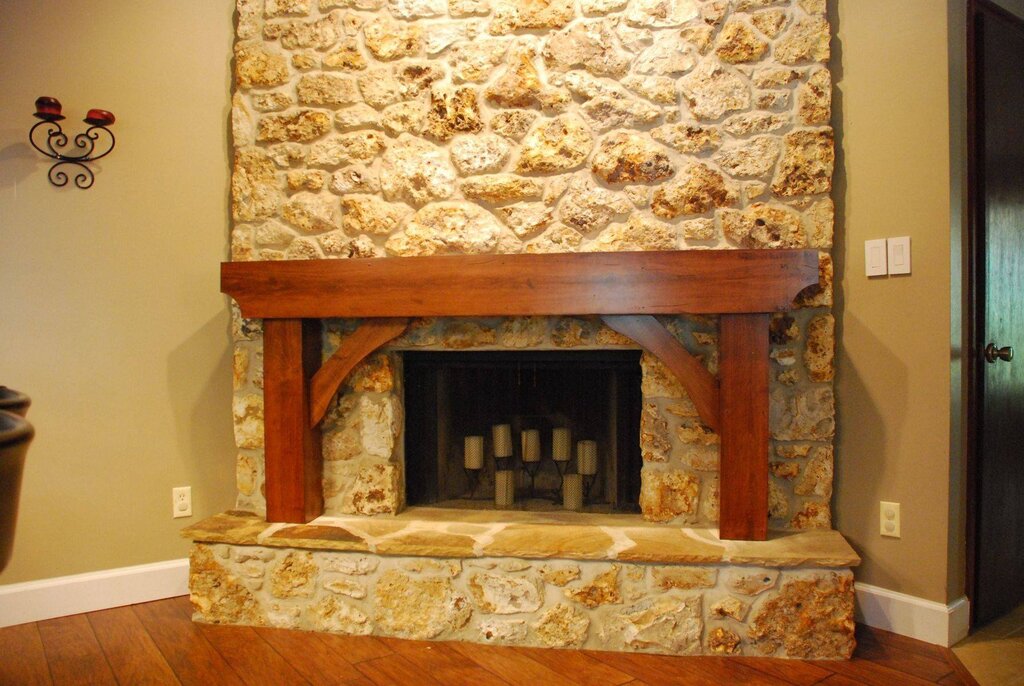 Fireplace facing with natural stone 27 фото