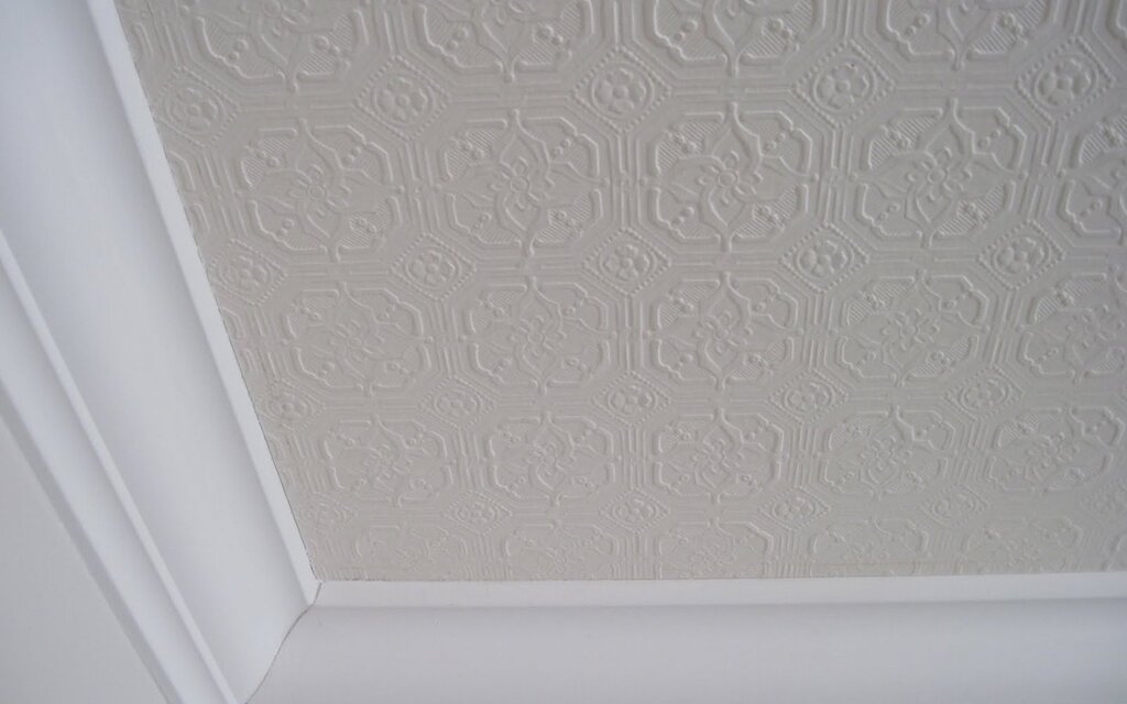 White embossed ceiling wallpaper