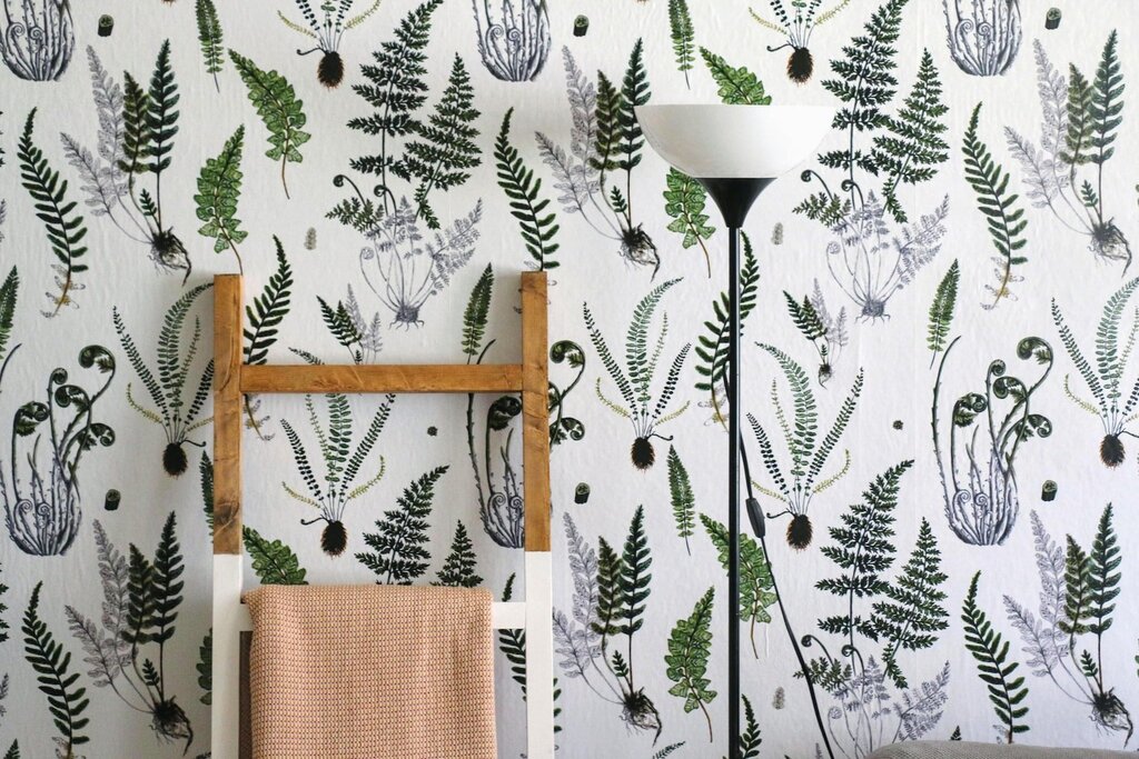 Botanical print wallpaper