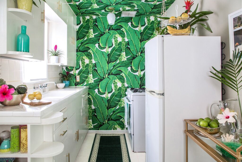 Wallpaper with leaves in the kitchen interior 44 фото