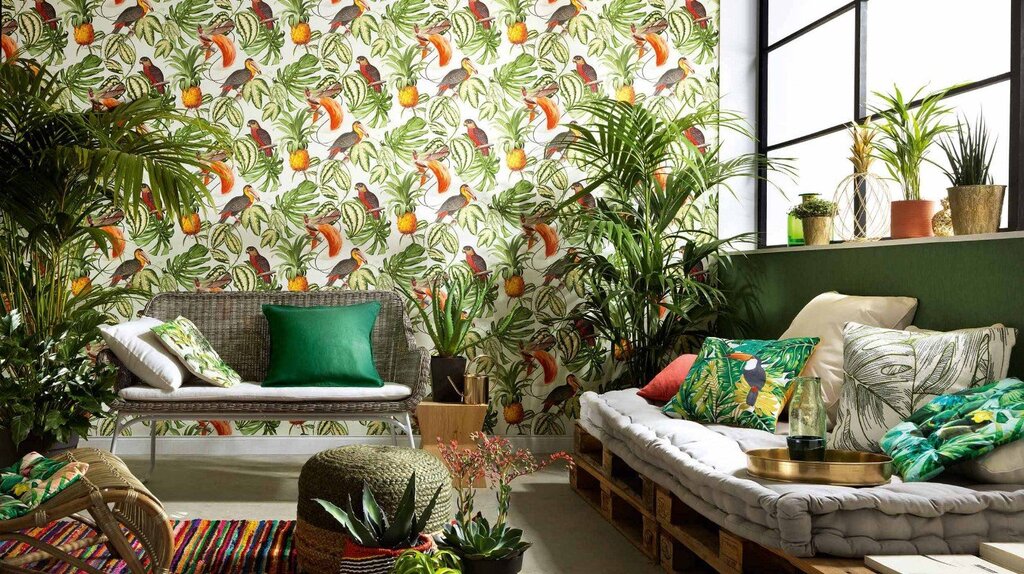 Wallpaper with parrots for walls