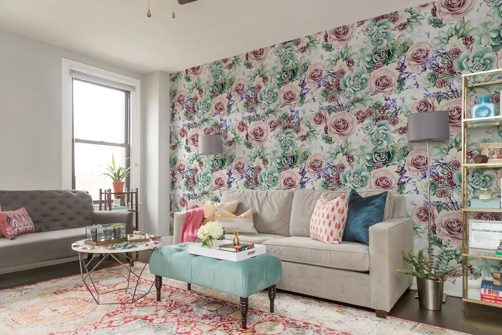 Floral wallpaper for walls