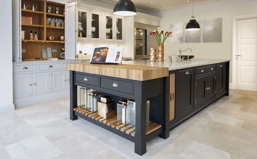 Kitchen island