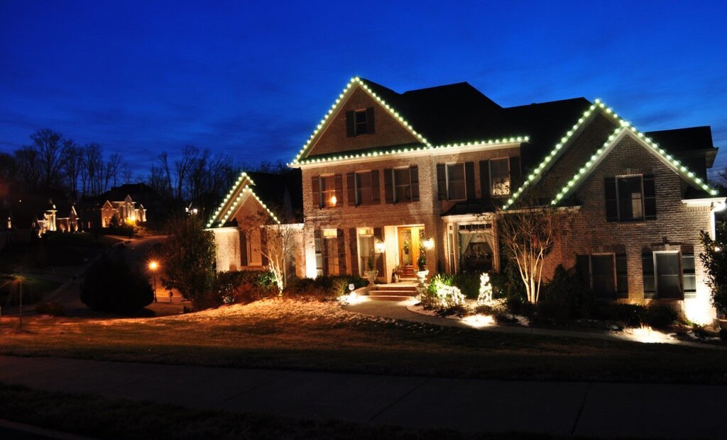 Facade lighting of a private house