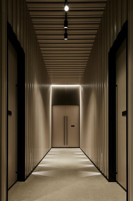 Lighting of the corridor in a private house