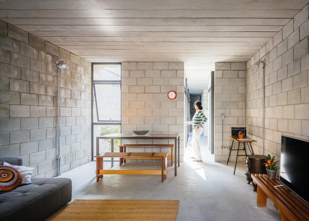 Interior finishing of a house made of aerated concrete 53 фото