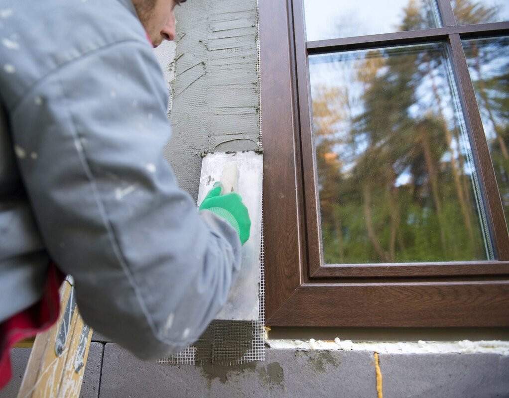 Exterior window slope finishing