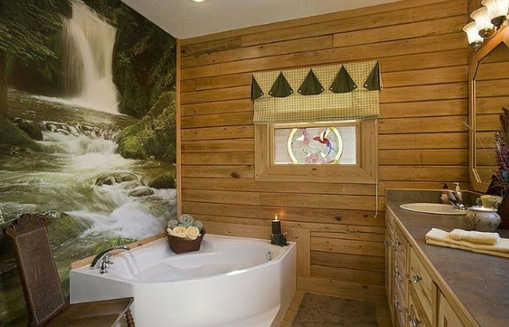 Finishing a bathroom in a wooden house