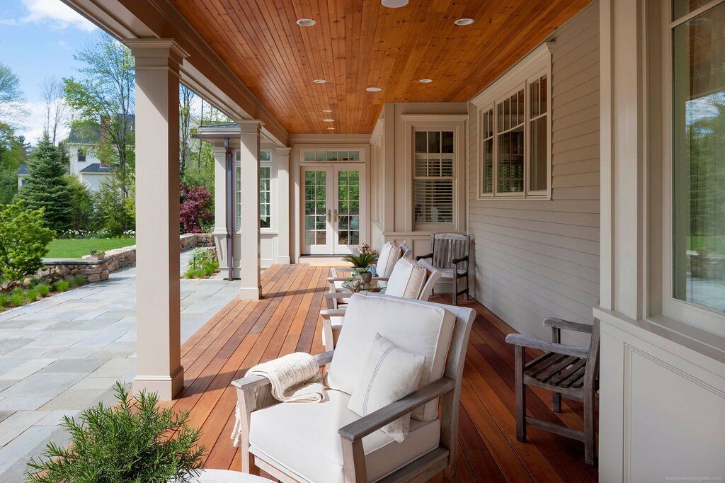 Finishing the veranda inside a private house