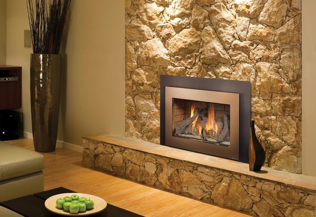 Decorative stone for the fireplace 35 фото