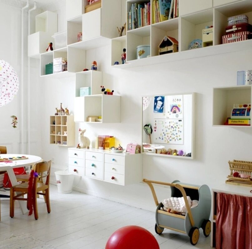 Open shelves in the children's room