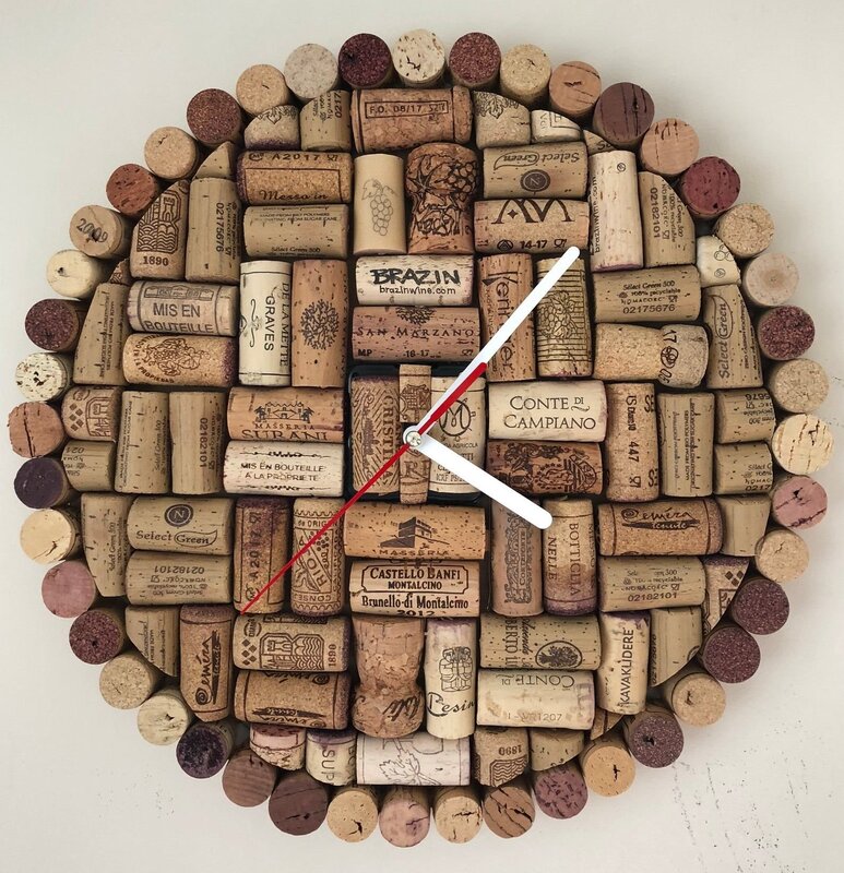 Panel made of corks