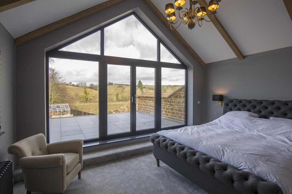 Panoramic glazing of the attic