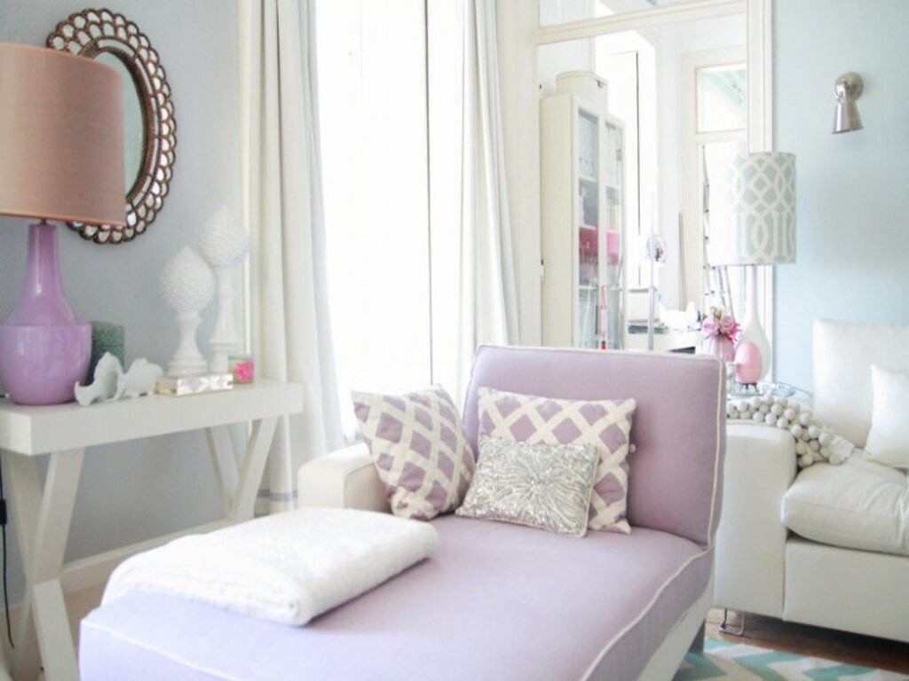 Pastel colors in the interior