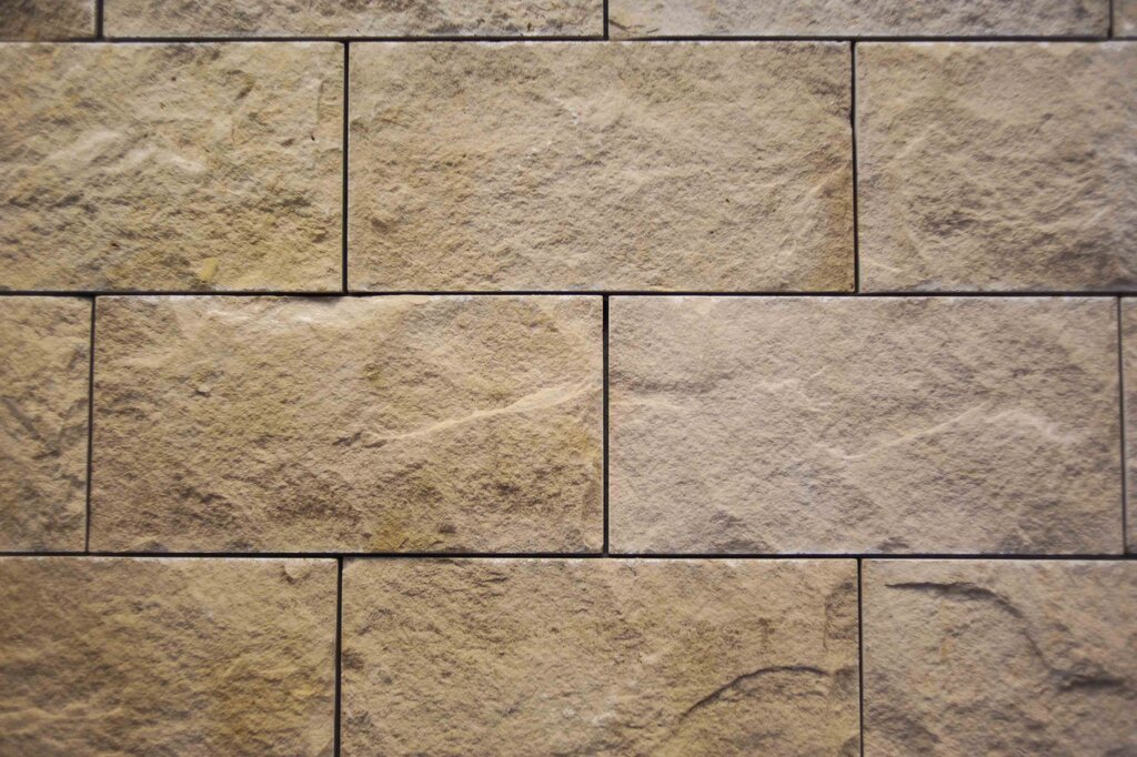 Sandstone facade tile