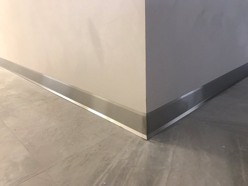 Stainless steel baseboard