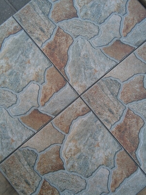 Floor tile that looks like stone