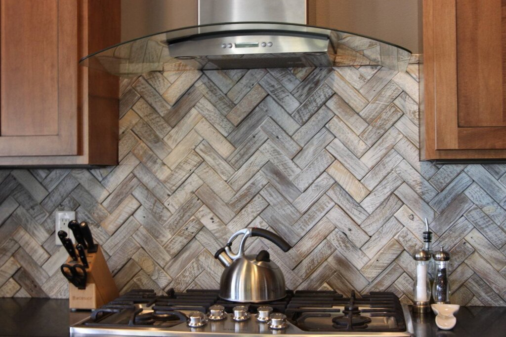 Herringbone tile in the kitchen