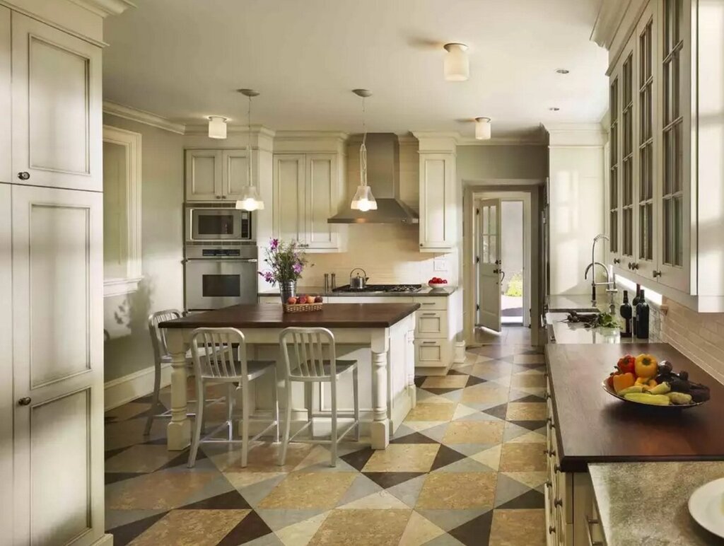 Tiled floor in the kitchen