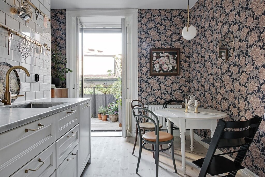 A selection of wallpapers for the kitchen