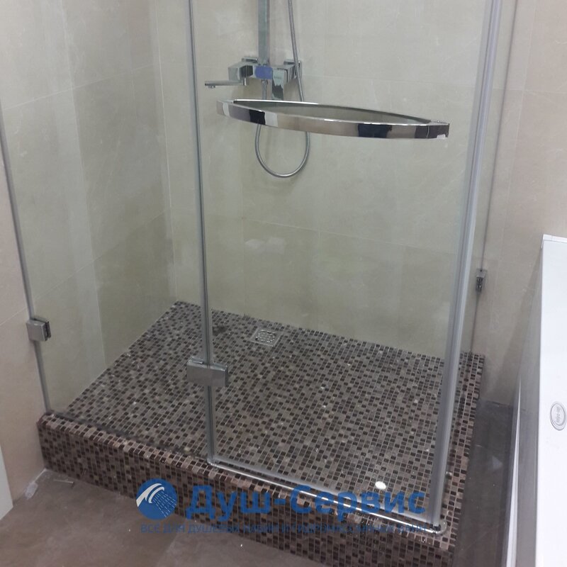 Shower cabin podium