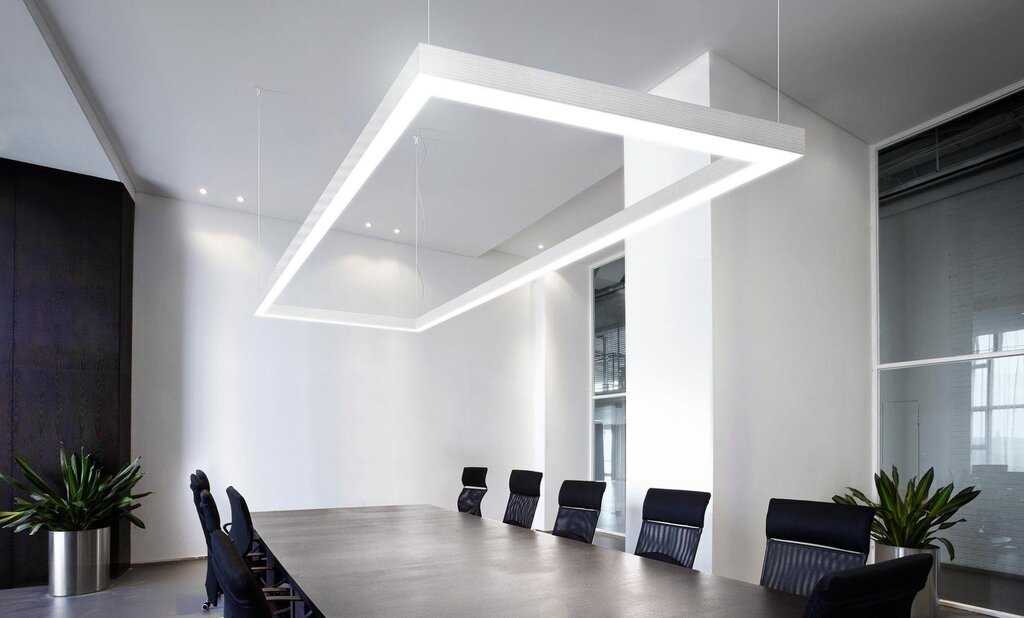 Pendant linear lights in the interior