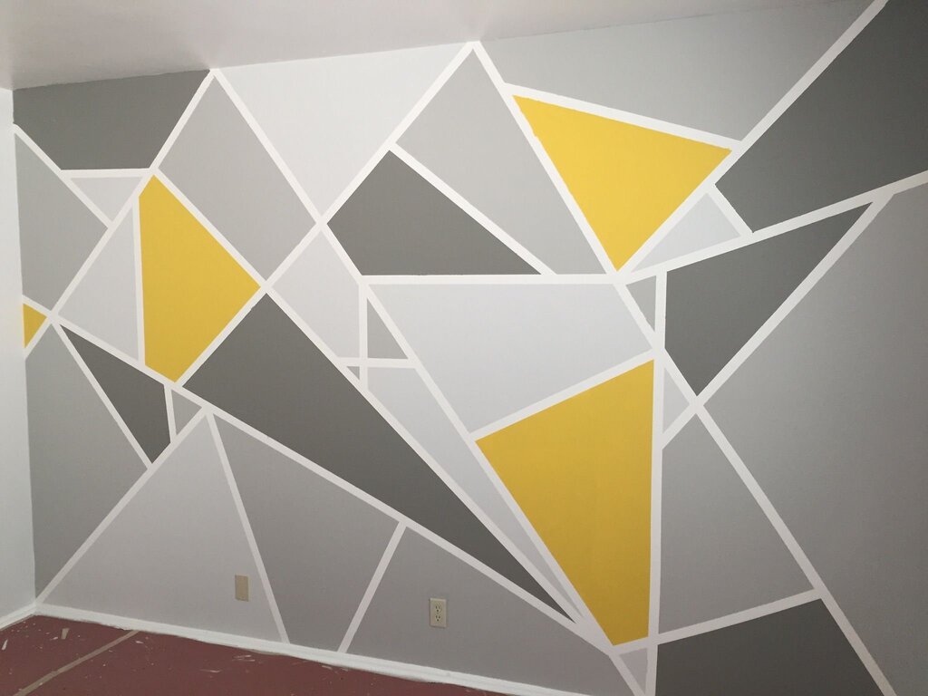 Painting walls with geometric shapes